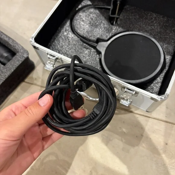 Maono USB Microphone Kit - Picture 4 of 8